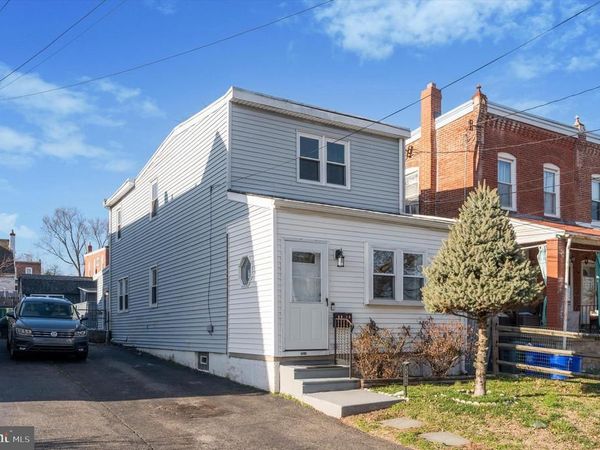 3915 JAMES STREET , DREXEL HILL, PA 19026
