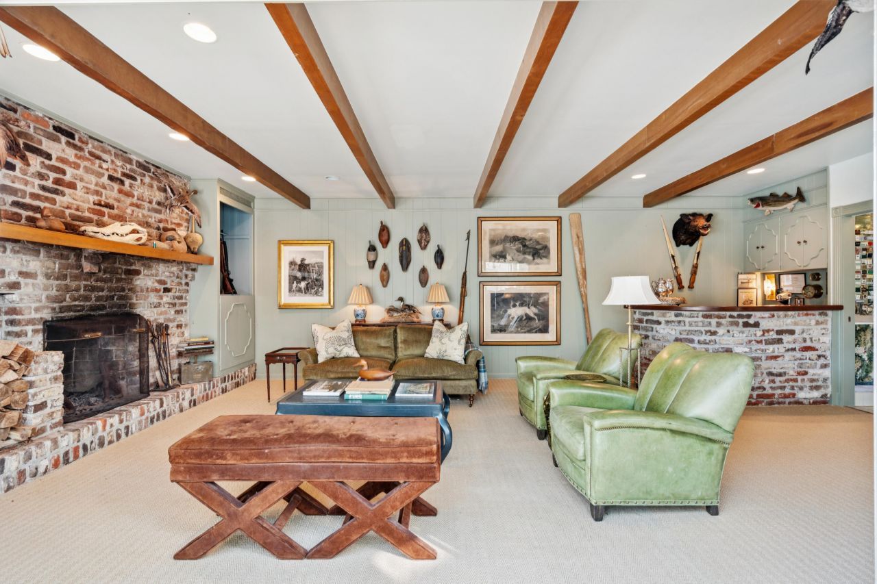 352 Confederate Circle Photo 13