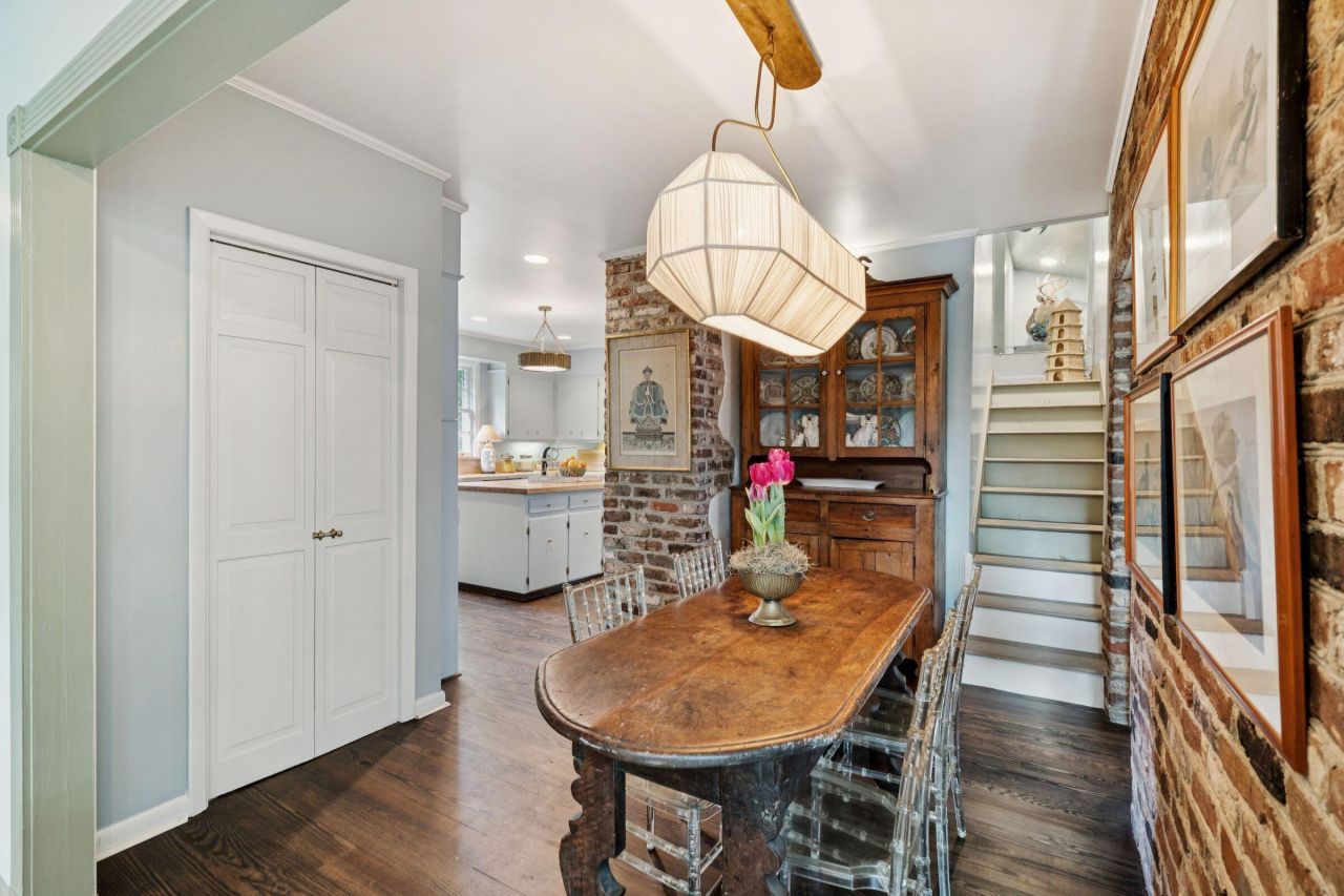 352 Confederate Circle Photo 27