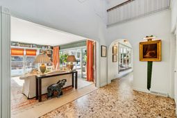 352 Confederate Circle photo 4