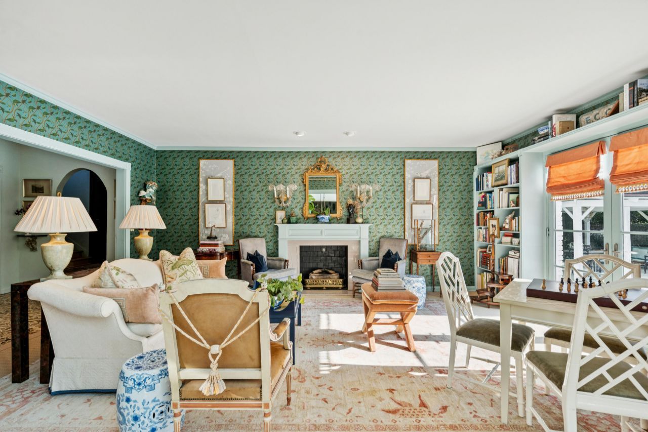 352 Confederate Circle Photo 8