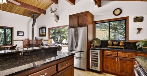 937 Peninsula Drive, Lake Almanor, CA 96137 Photo