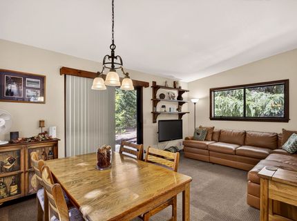 937 Peninsula Drive, Lake Almanor, CA 96137 Photo