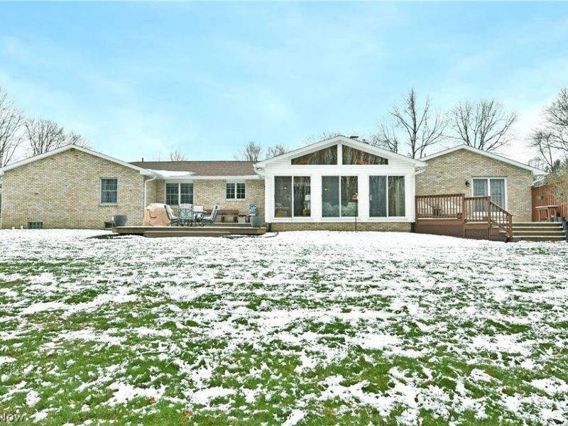 9271 Hillview Drive NE, Warren, OH 44484 Photo 47