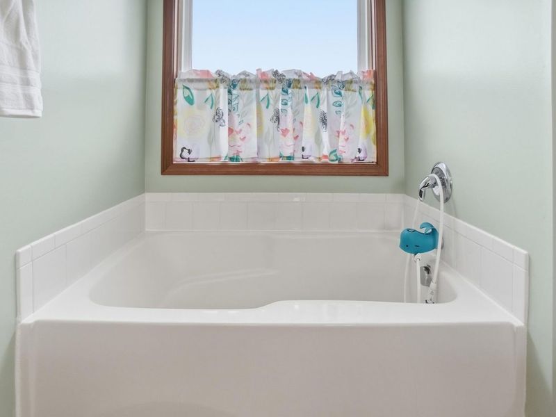 661 Willow Point Court, Troy, OH 45373 Photo 31