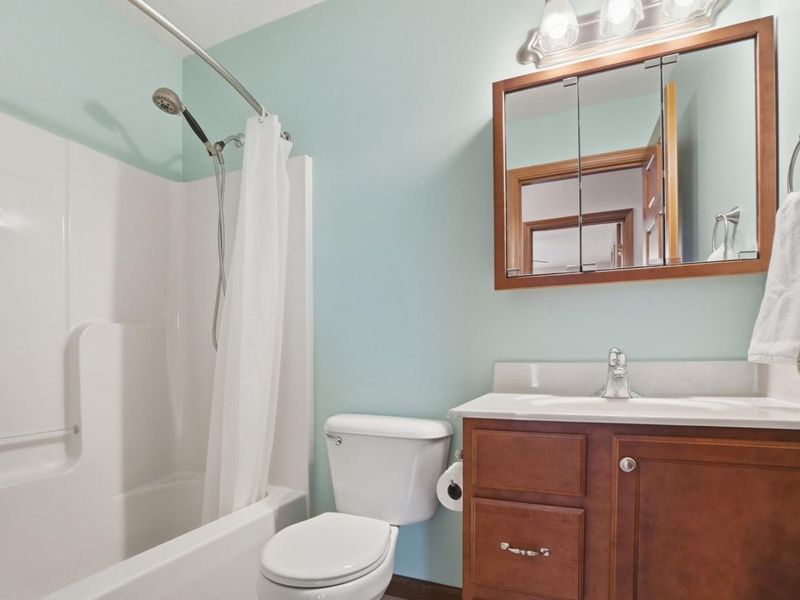 661 Willow Point Court, Troy, OH 45373 Photo 37