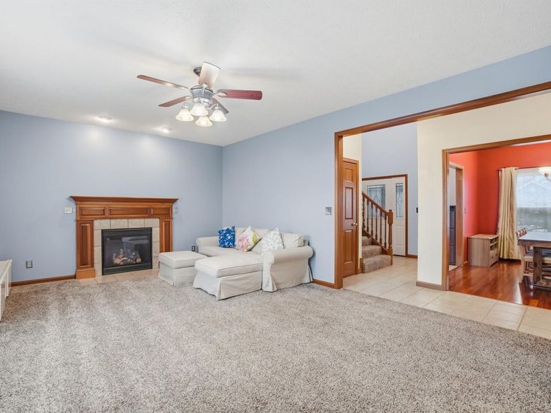 661 Willow Point Court, Troy, OH 45373 Photo 9