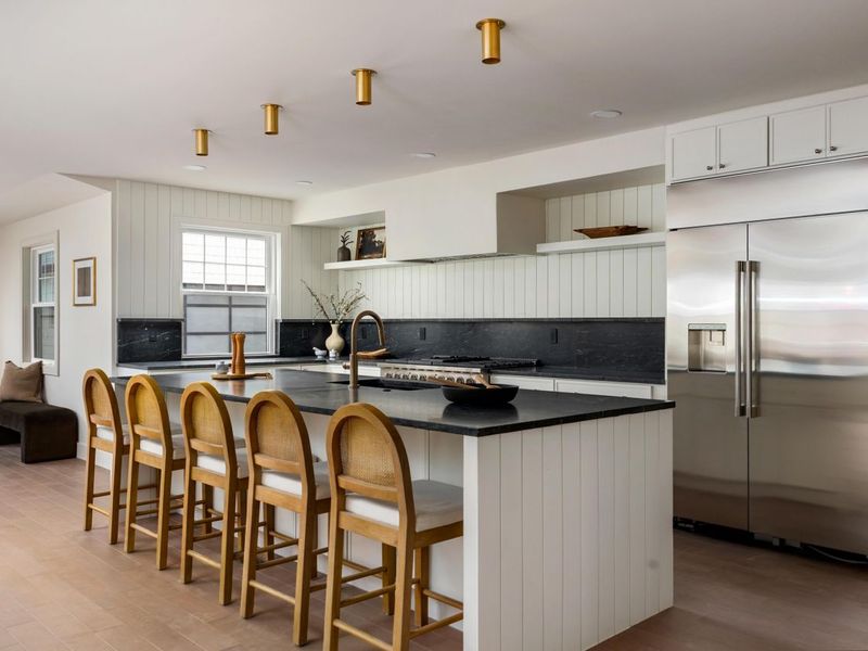 1869 Tewksbury Road, Columbus, OH 43221 Photo 13