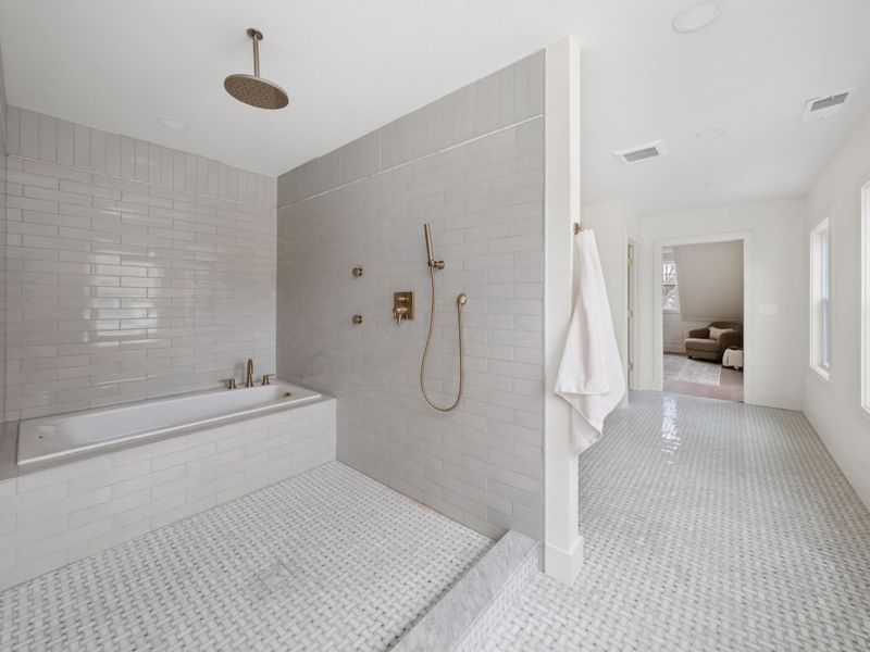 1869 Tewksbury Road, Columbus, OH 43221 Photo 44