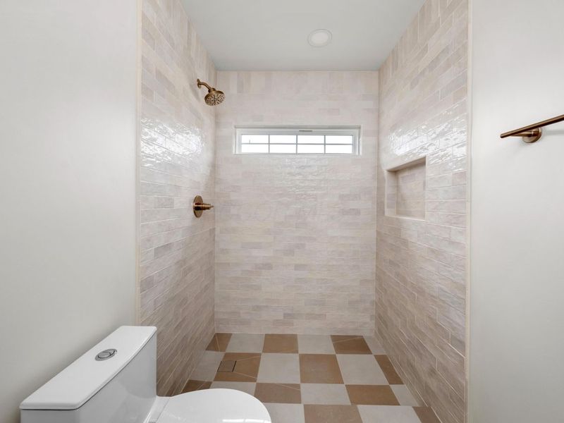 1869 Tewksbury Road, Columbus, OH 43221 Photo 51