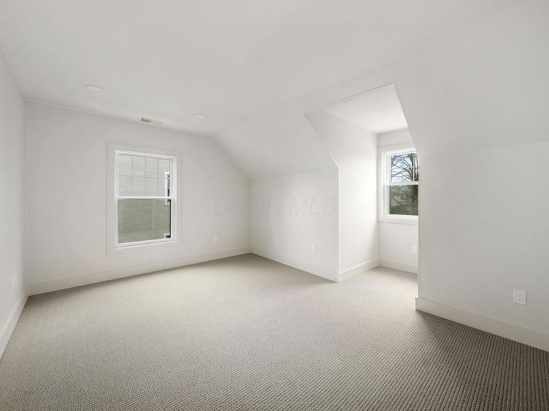 1869 Tewksbury Road, Columbus, OH 43221 Photo 52