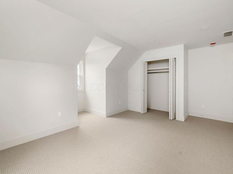 1869 Tewksbury Road, Columbus, OH 43221 Photo 53