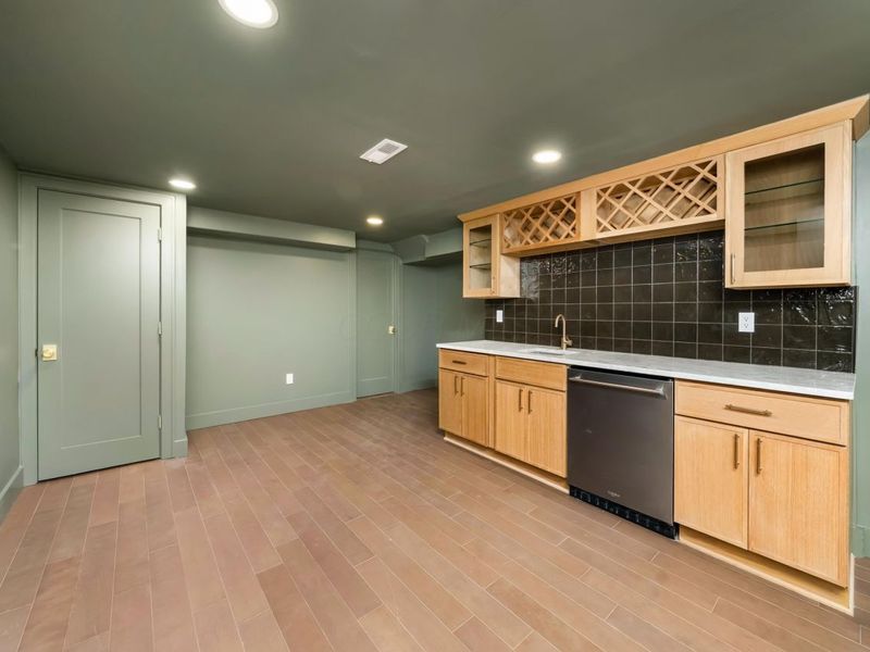 1869 Tewksbury Road, Columbus, OH 43221 Photo 63