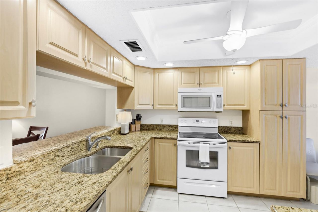 6501 Stone River Road , Unit 302, Bradenton, FL 34203 Photo