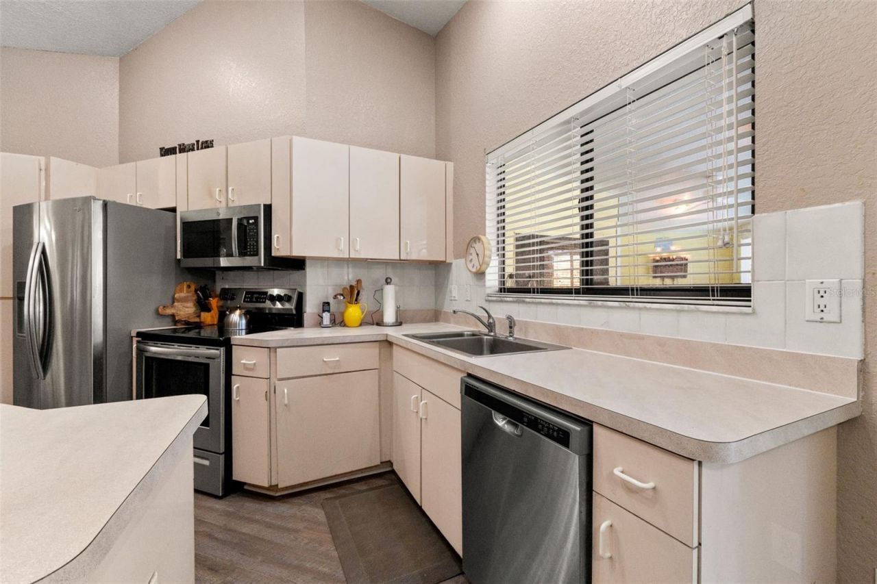 13299 Don Loop, Spring Hill, FL 34609 Photo