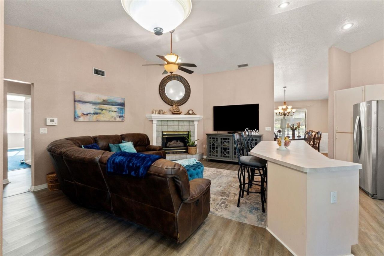 13299 Don Loop, Spring Hill, FL 34609 Photo