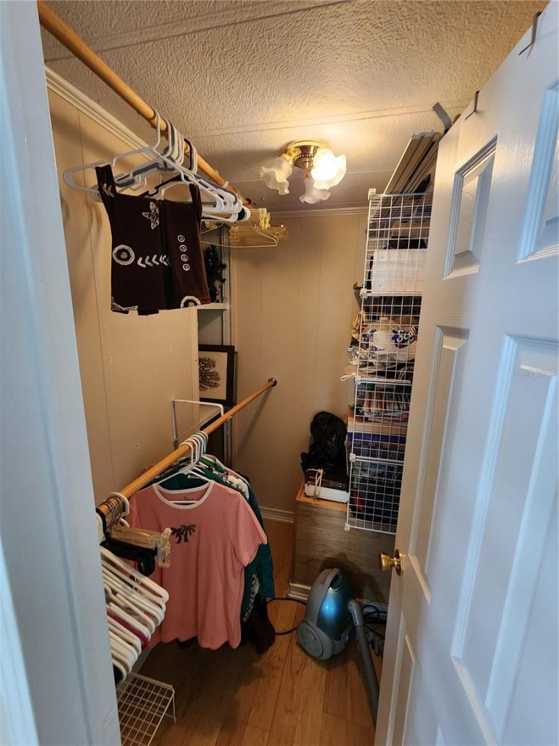 305 Batan Court, Bradenton, FL 34207 Photo