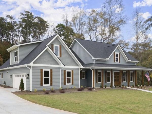6017 Bluewater Boulevard, Gainesville, GA 30506