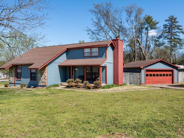 4900 Kilimanjaro Dr , Old Hickory, TN 37138