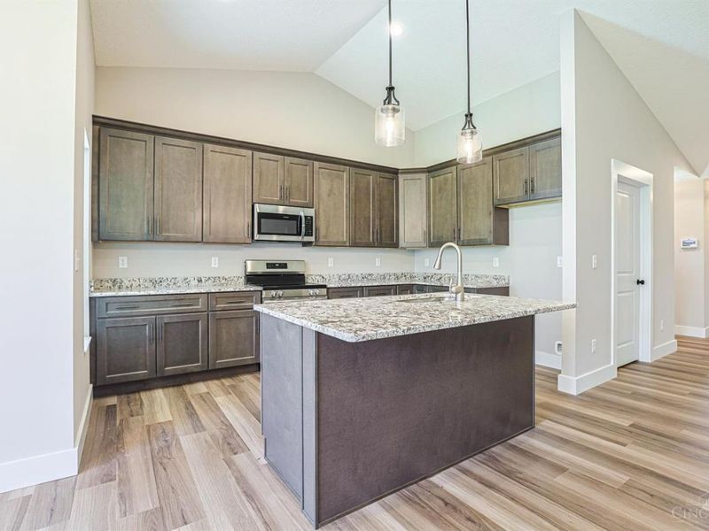 5019 Waterford Lane, Middletown, OH 45042 Photo 16