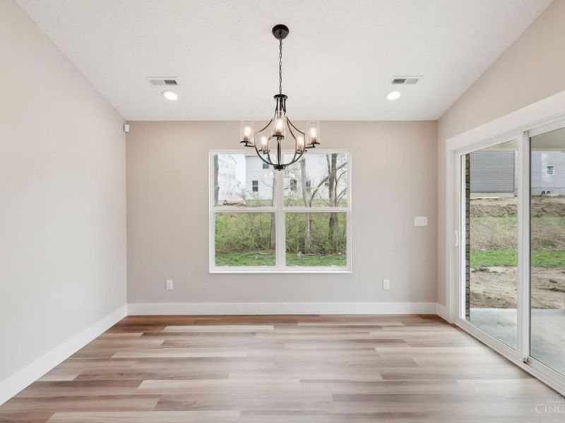 5019 Waterford Lane, Middletown, OH 45042 Photo 9