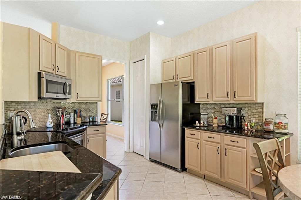 349 Harvard Ln, Naples, FL 34104 Photo