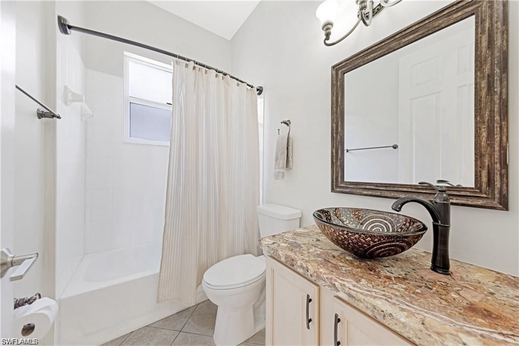 349 Harvard Ln, Naples, FL 34104 Photo