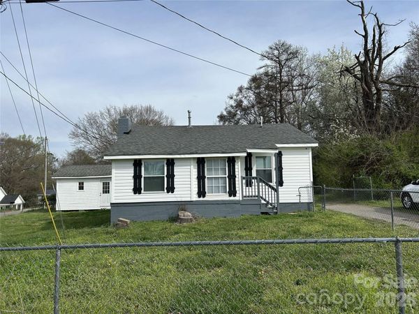 1716 pope Avenue , Gastonia, NC 28052