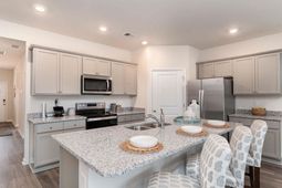 398 Glade Ct. photo 4