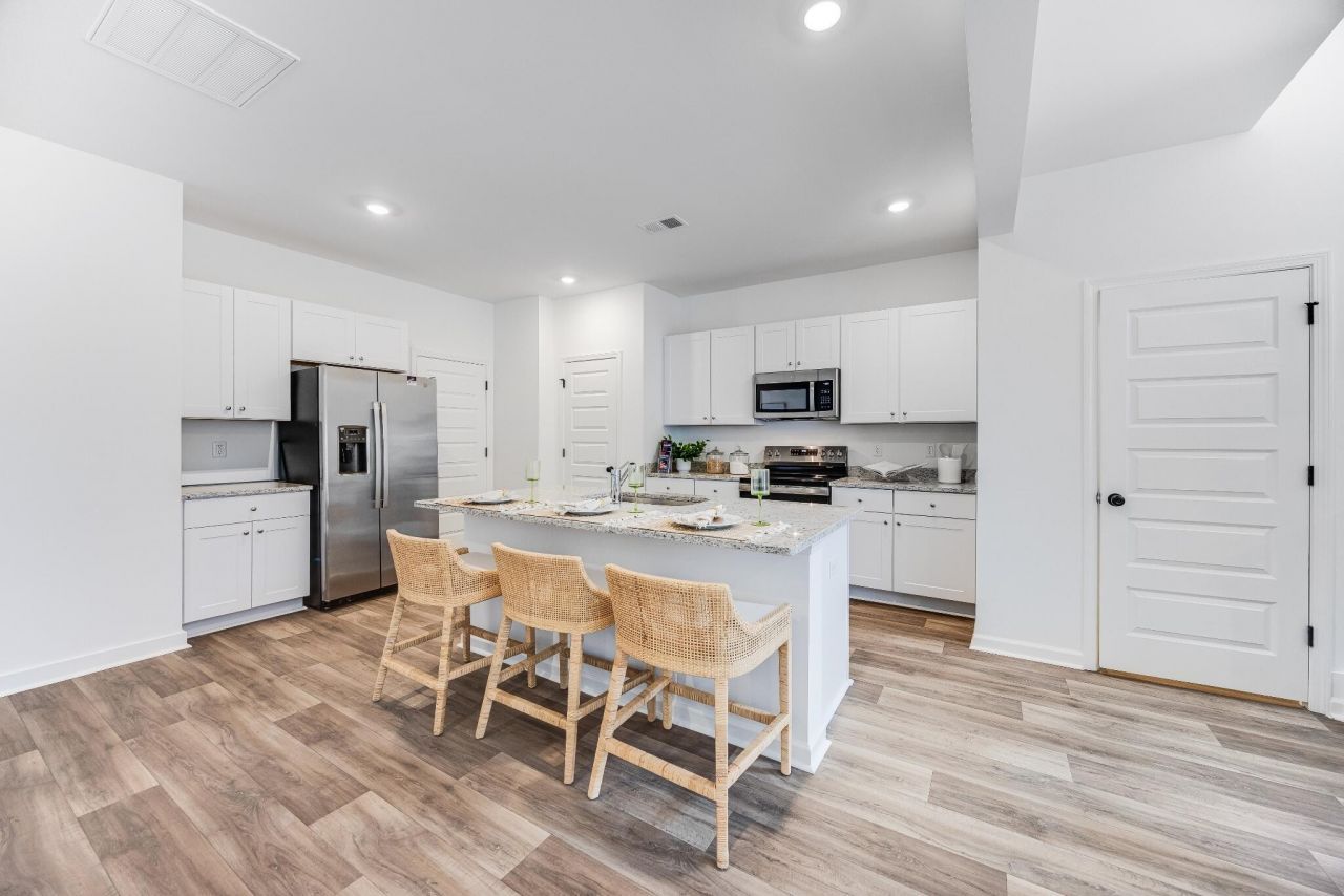 126 Fern Bridge Drive Photo 10