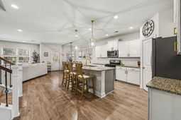 2126 Colson Lane photo 4