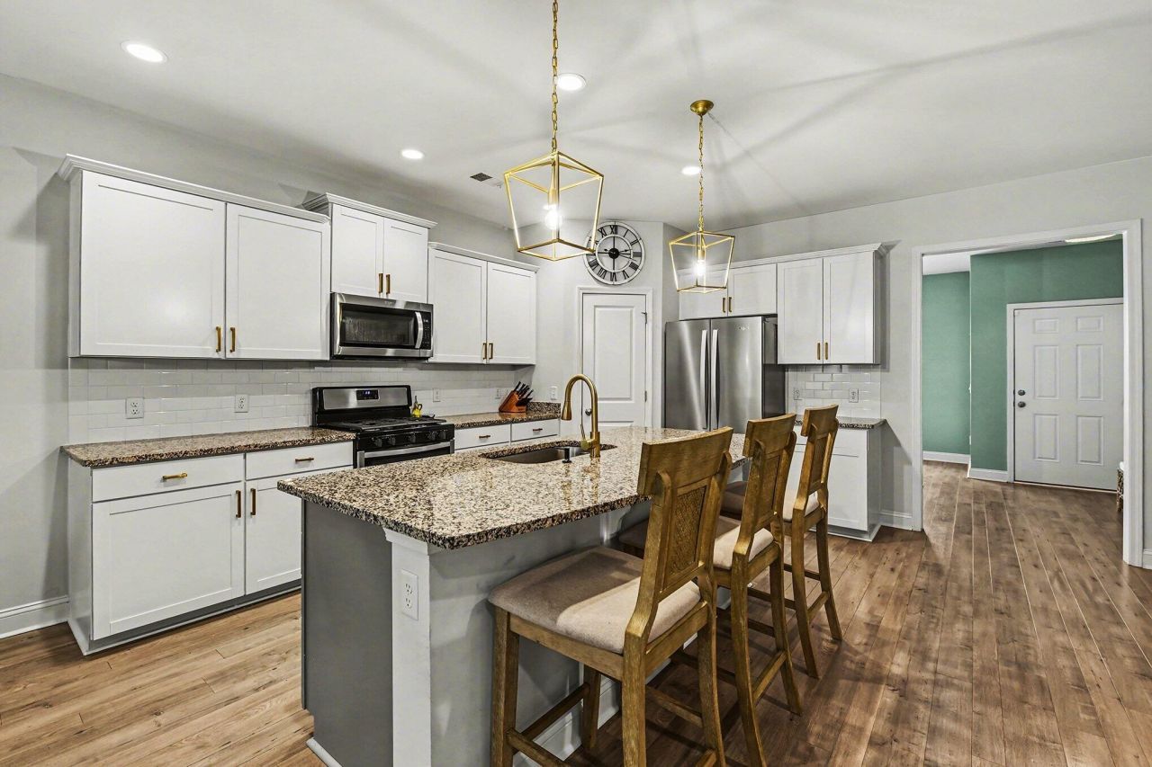 2126 Colson Lane Photo 8