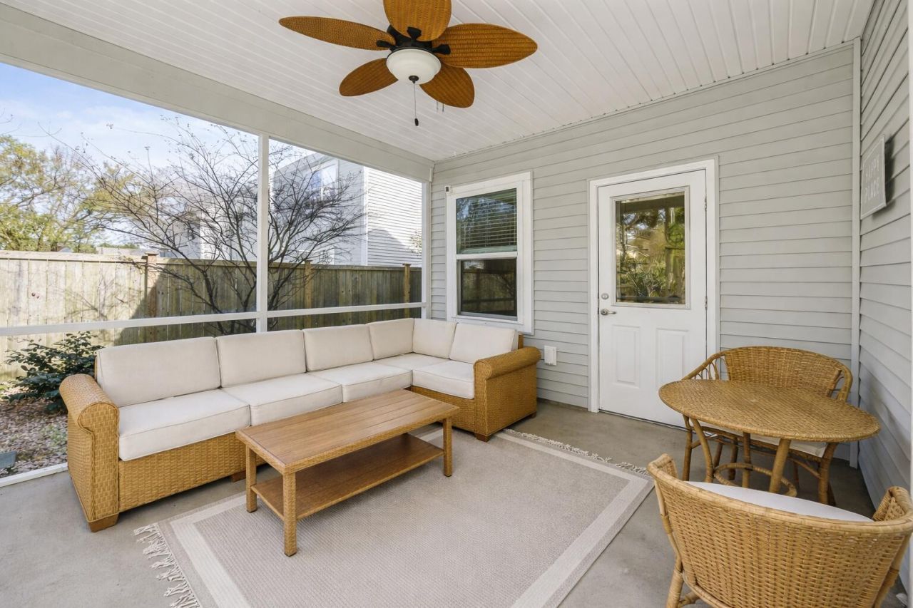 2126 Colson Lane Photo 8