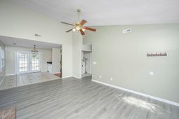 103 York Place photo 4