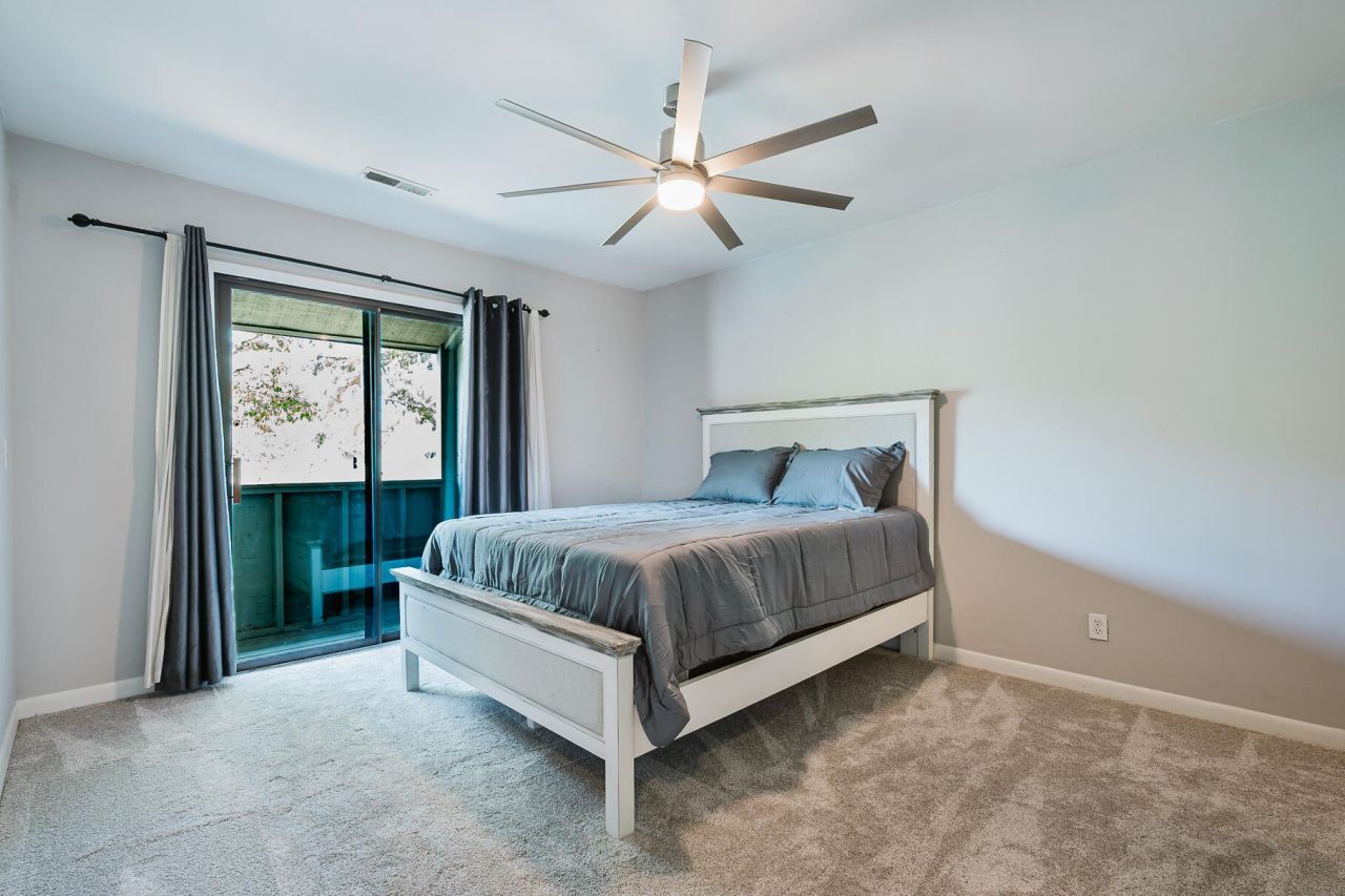 1138 Village Creek Photo 16