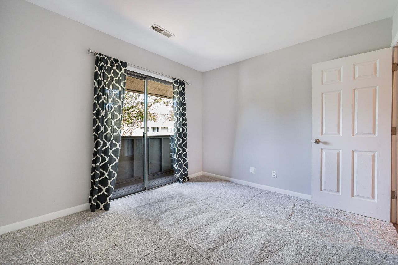 1138 Village Creek Photo 22