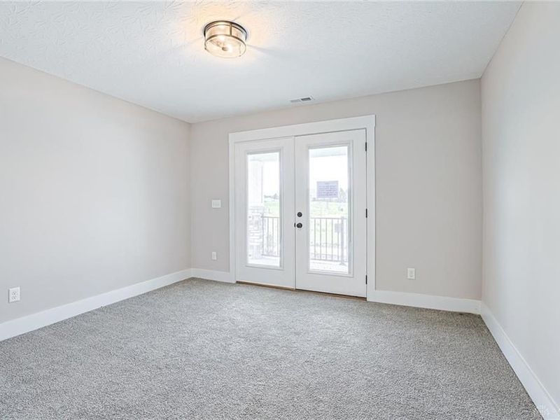 5019 Waterford Lane, Middletown, OH 45042 Photo 26