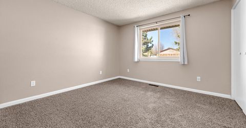 70 Palm Springs Court, Sparks, NV 89441 Photo