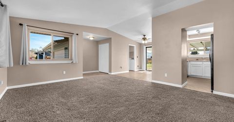 70 Palm Springs Court, Sparks, NV 89441 Photo