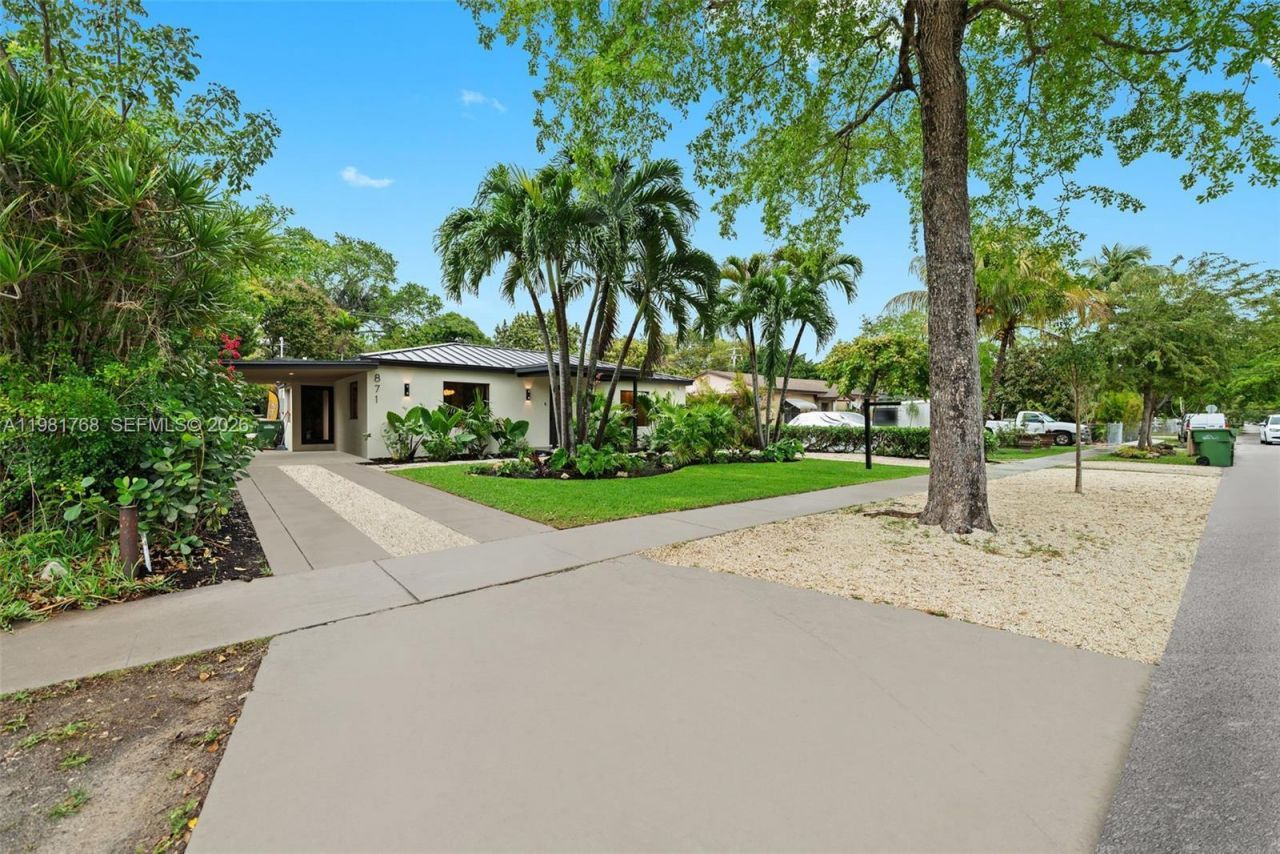 871 NE 128th St, North Miami, FL 33161 Photo