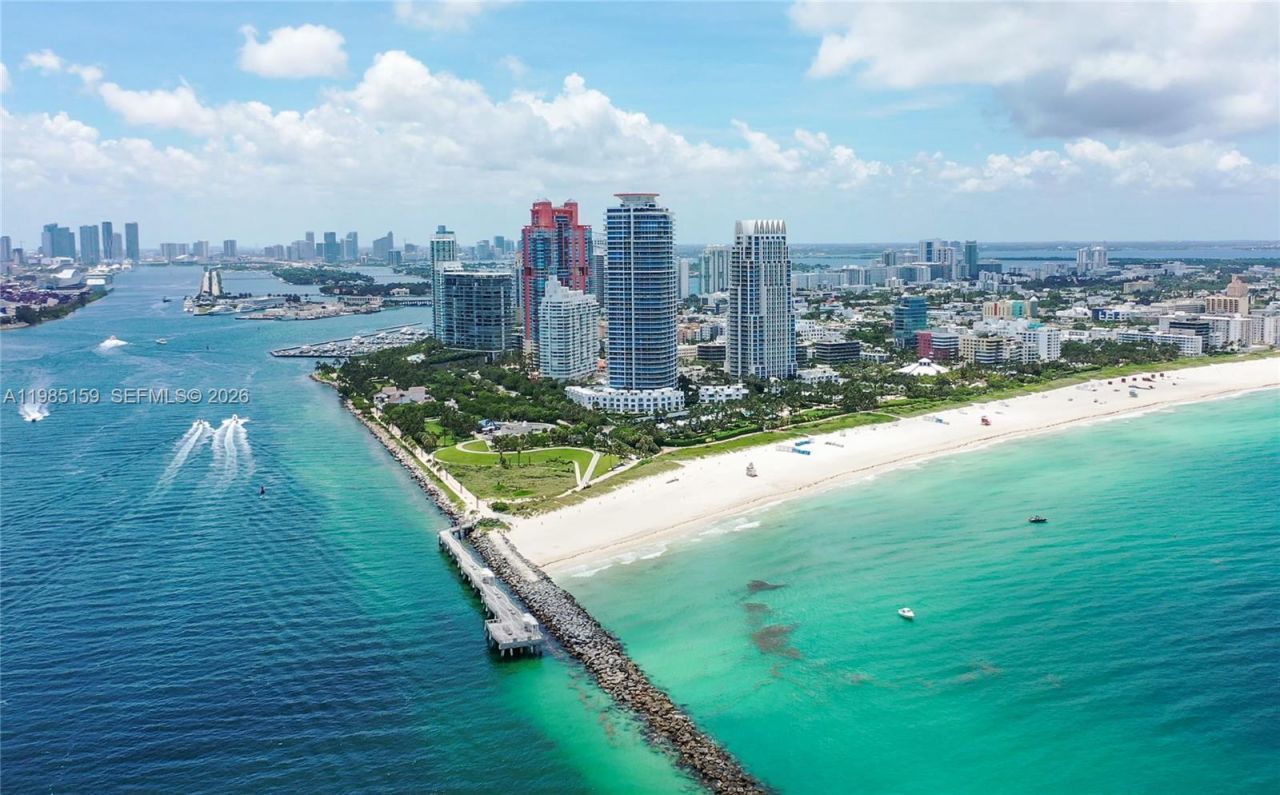 50 S Pointe Dr, Unit 805, Miami Beach, FL 33139 Photo