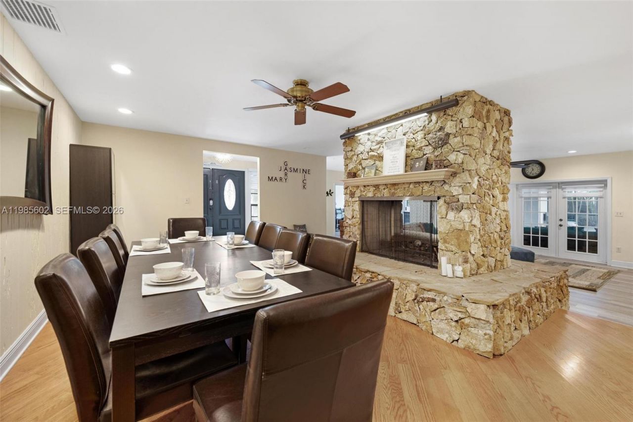 18645 SW 293rd Ter , Homestead, FL 33030 Photo