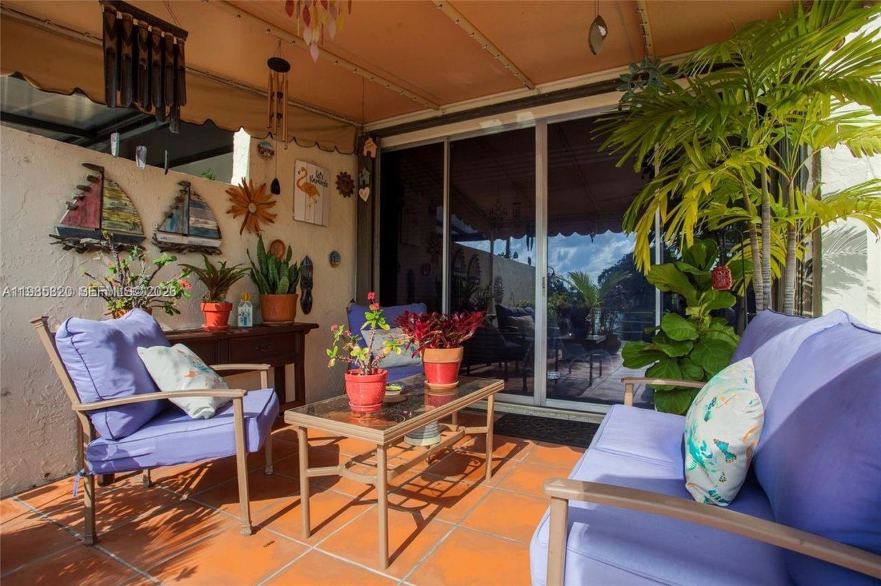 10449 SW 78th St , Miami, FL 33173 Photo