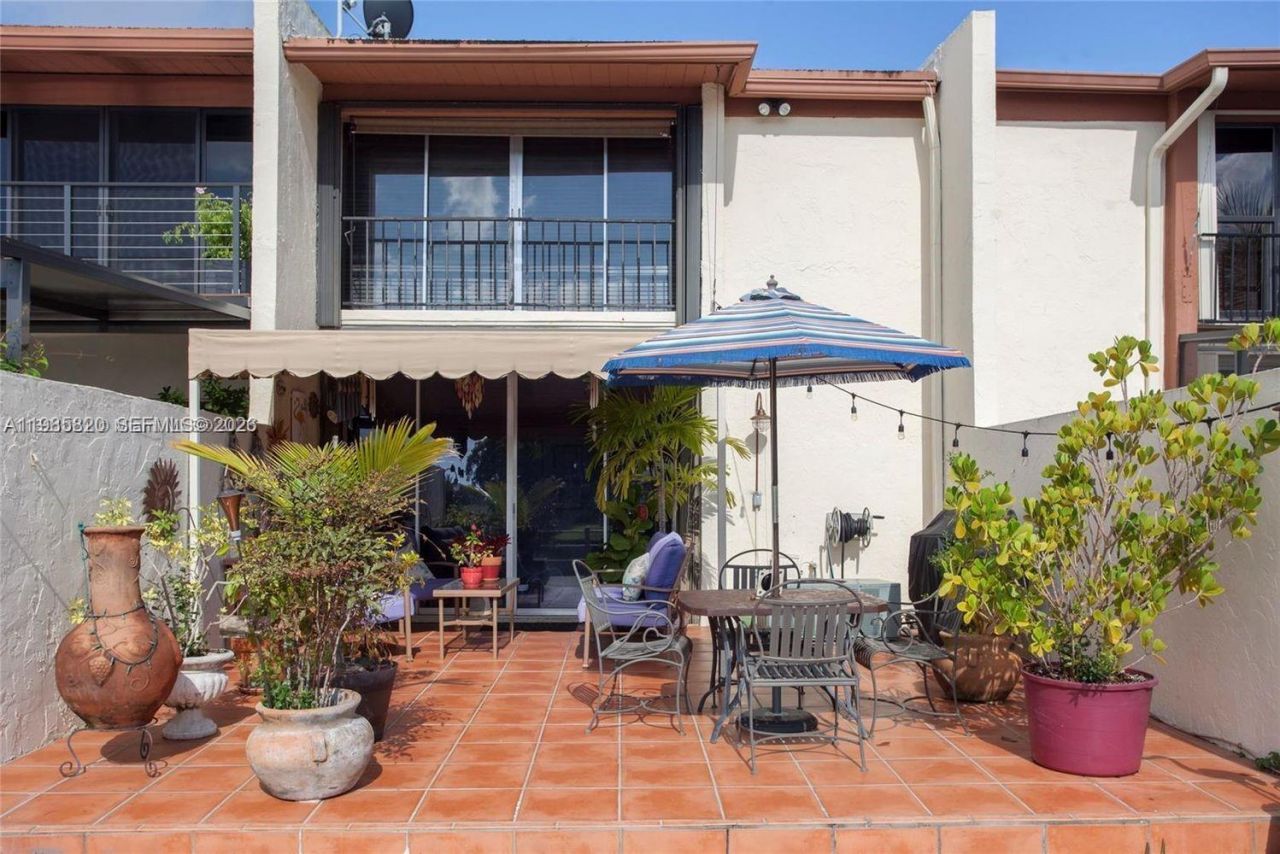 10449 SW 78th St , Miami, FL 33173 Photo