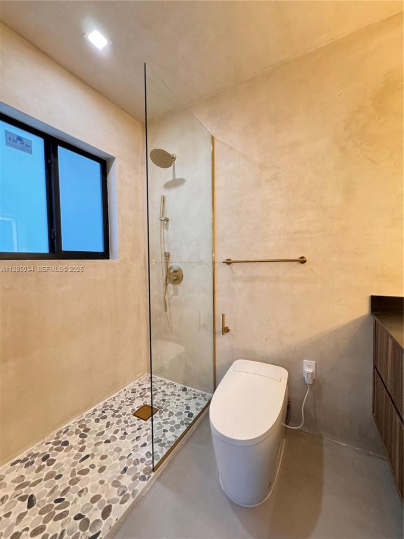 8931 NE 2nd Ave, Unit S4, El Portal, FL 33138 Photo