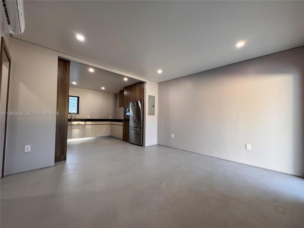 8931 NE 2nd Ave, Unit S4, El Portal, FL 33138 Photo