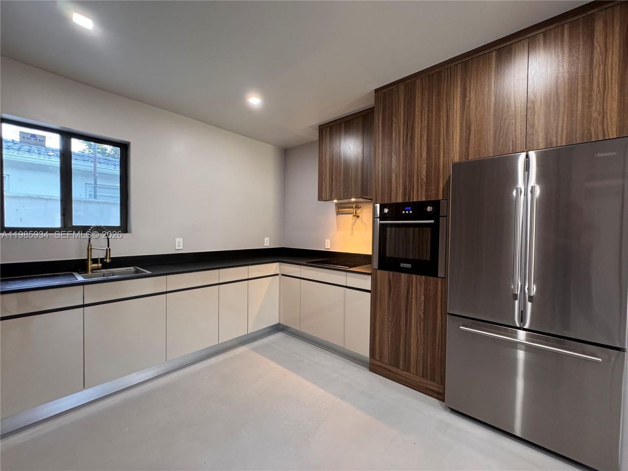 8931 NE 2nd Ave, Unit S4, El Portal, FL 33138 Photo