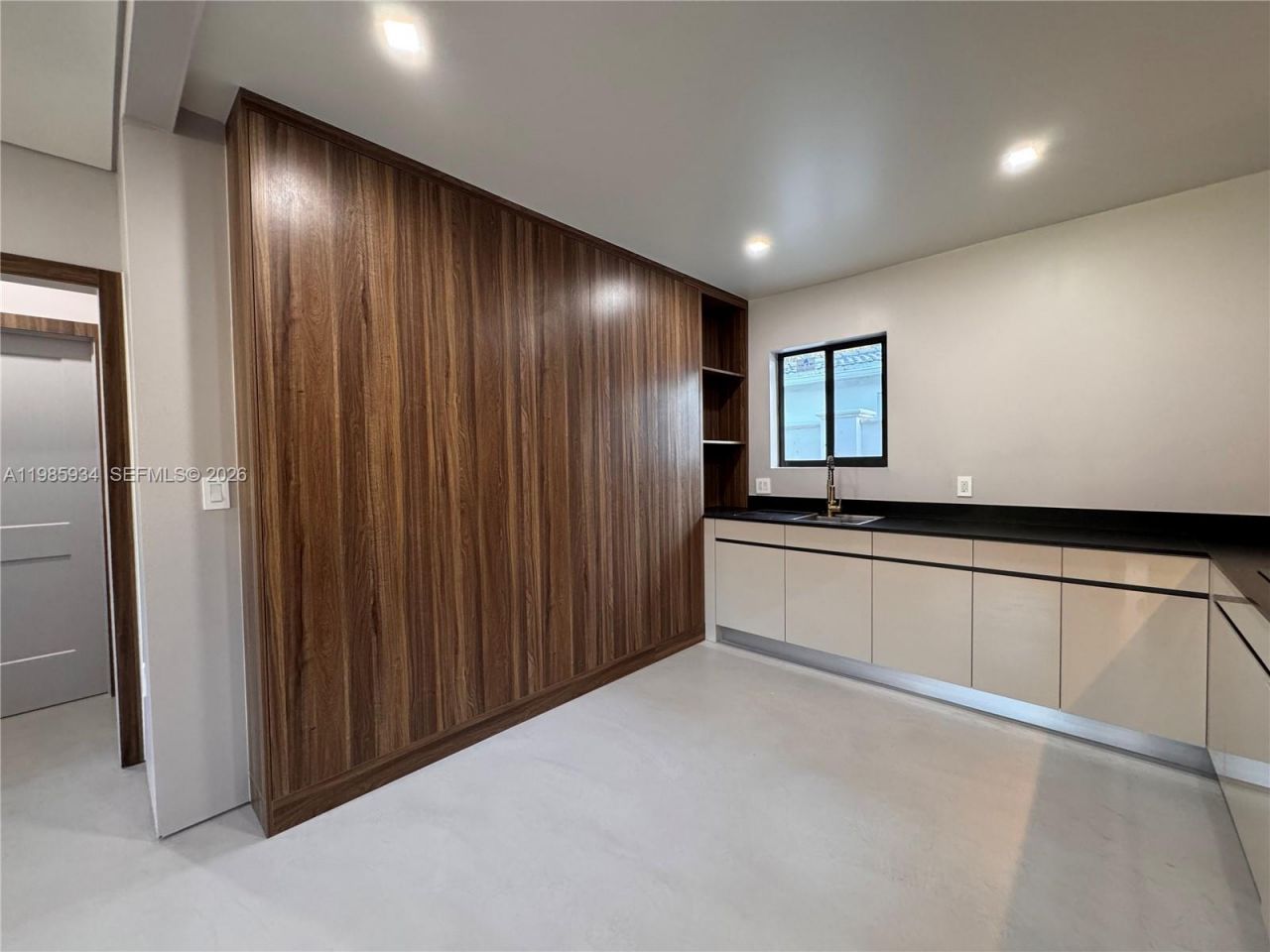 8931 NE 2nd Ave, Unit S4, El Portal, FL 33138 Photo