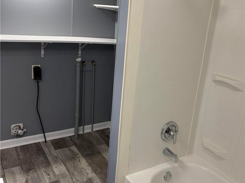 90 Oak Street, Mansfield, OH 44902 Photo 11