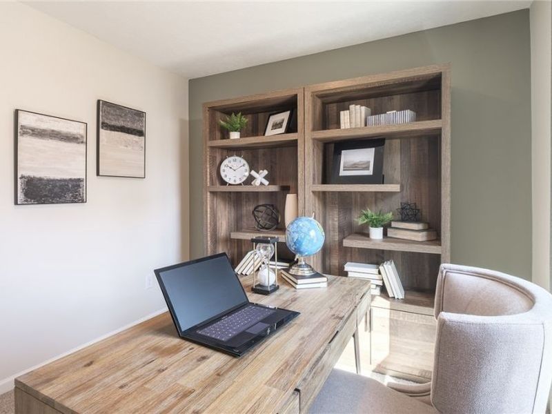 424 Honeycrisp Drive NE, Louisville, OH 44641 Photo 10